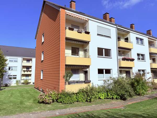 Schön geschnittene, sonnige 3-Zimmer-Whg mit Balkon, sofort verfügbar