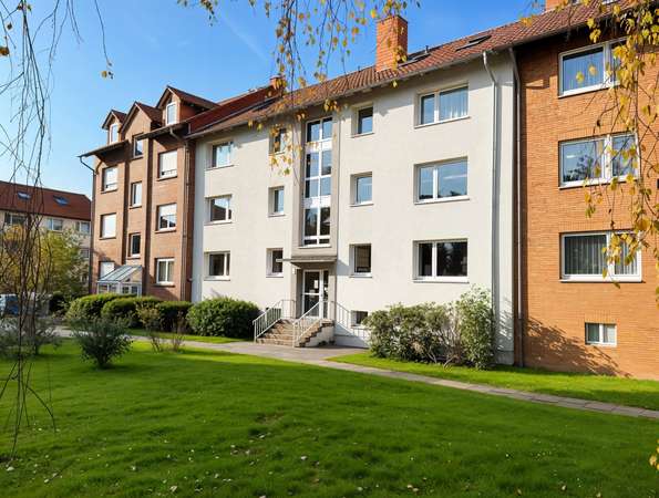 NEUER PREIS: Sonnige 3-Zimmer-Whg mit schönem Balkon in ruhiger & guter Wohnlage in Göttingen
