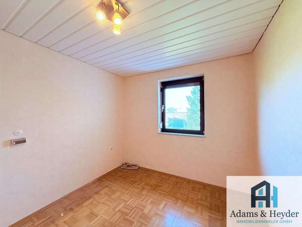 Schlafzimmer 2, Bild 1