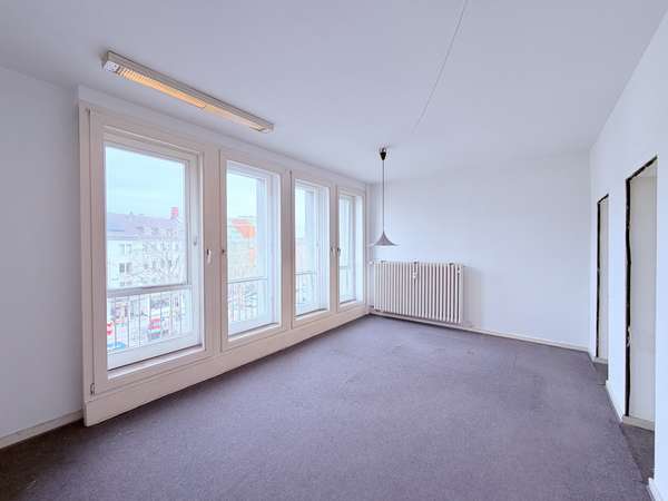 Büro 6, 3.OG