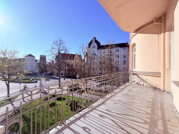 Balkon 3, Bild 1