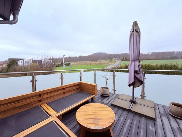 Balkon, Bild 1
