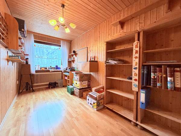 Schlafzimmer 4, EG