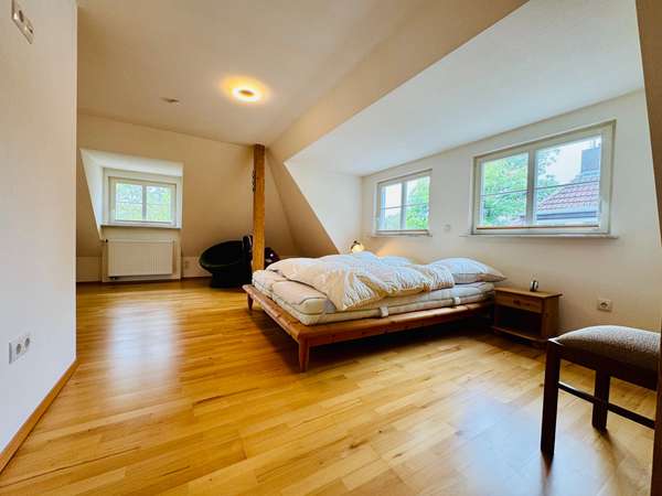 DG Schlafzimmer