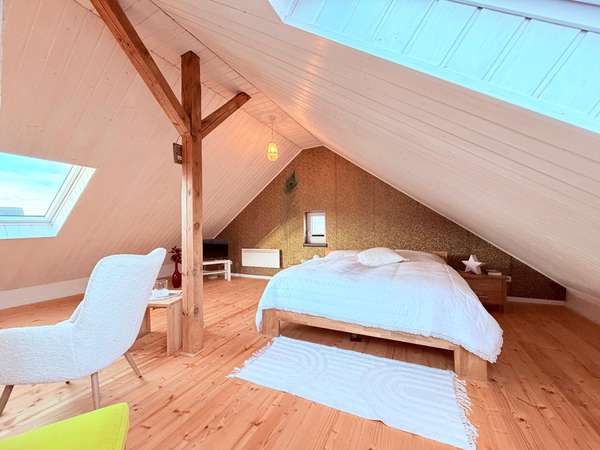 Schlafzimmer DG
