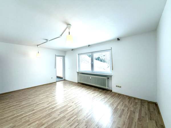 Wohnzimmer Bild 1