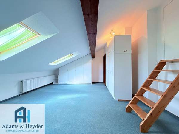 Schlafzimmer, Bild 2