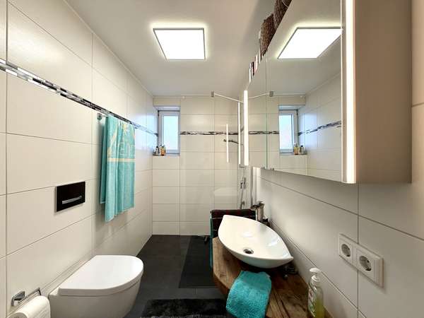 Badezimmer EG