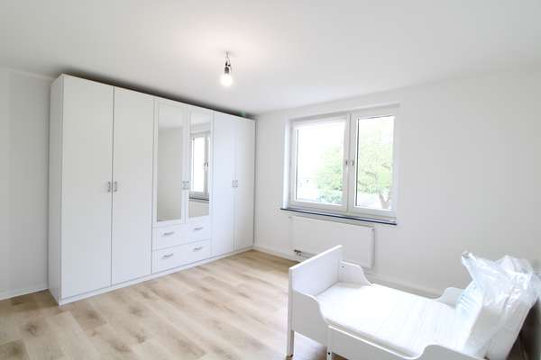 Schlafzimmer 1 OG Vorderhaus