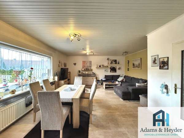 Wohn- & Esszimmer Bild 4