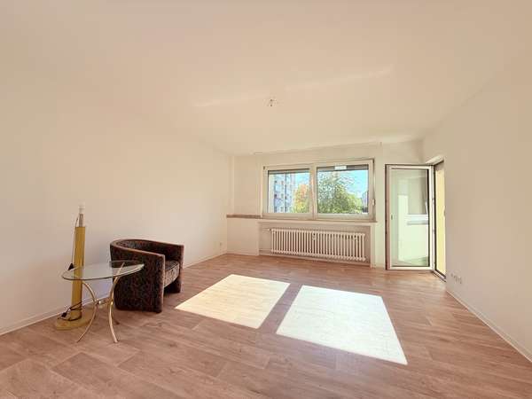 Wohnzimmer, Bild 1