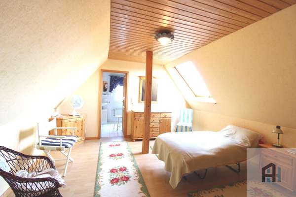 Schlafzimmer 4, DG