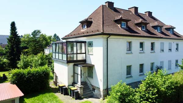 Hausansicht vom Straße
