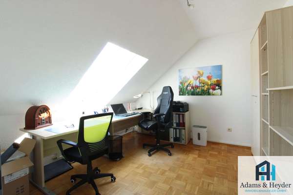 Schlafzimmer 2