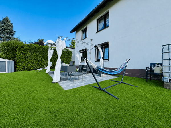 Außen hinten Terrasse1