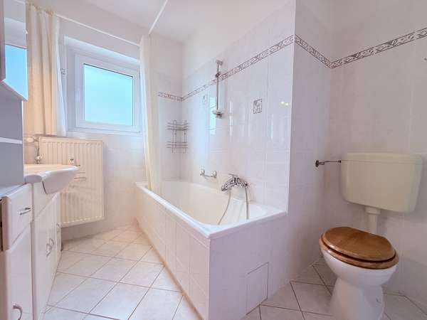 Badezimmer 2, EG