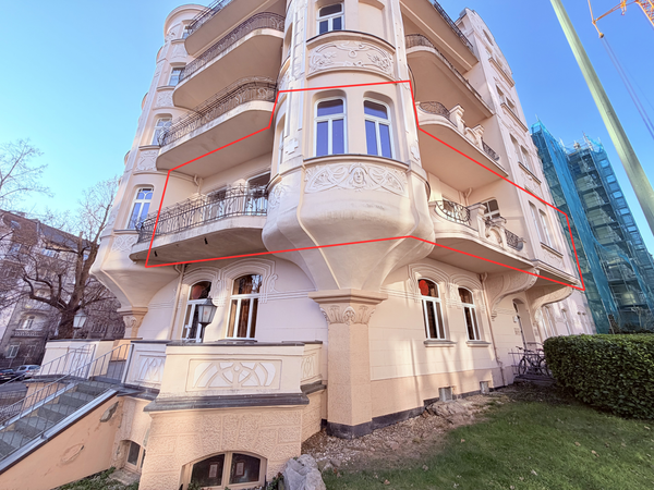 Außenansicht Front _ Balkone