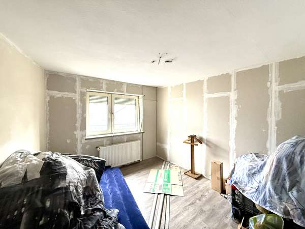 Schlafzimmer 1 (EG)