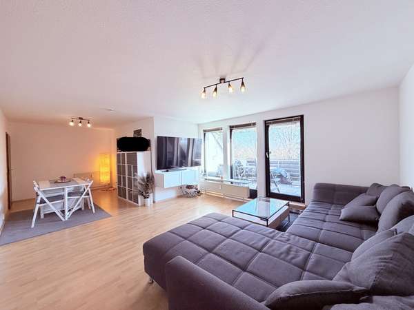 Wohnzimmer, Bild 1