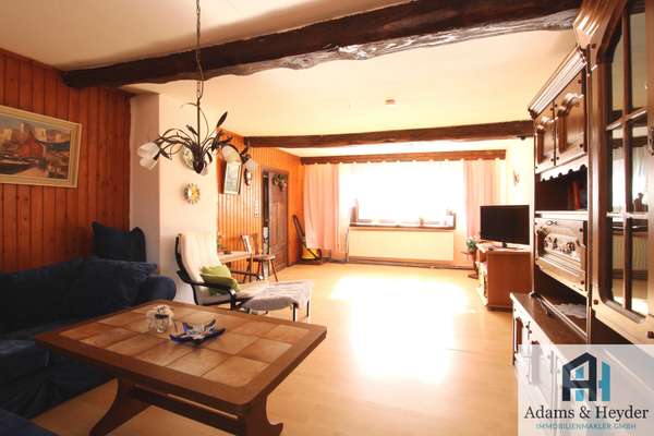 Wohnzimmer, Bild 1