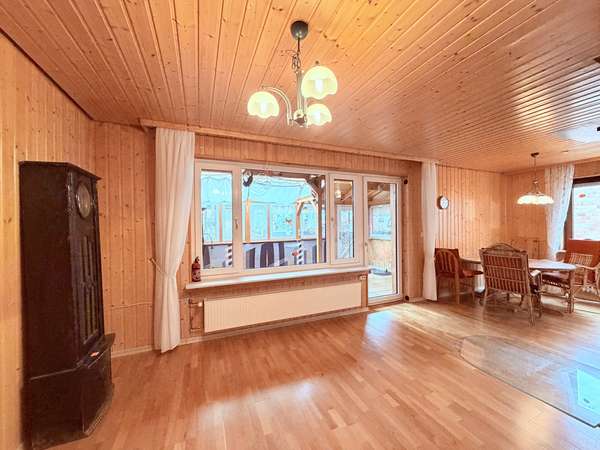 Wohnzimmer, EG, Bild 1