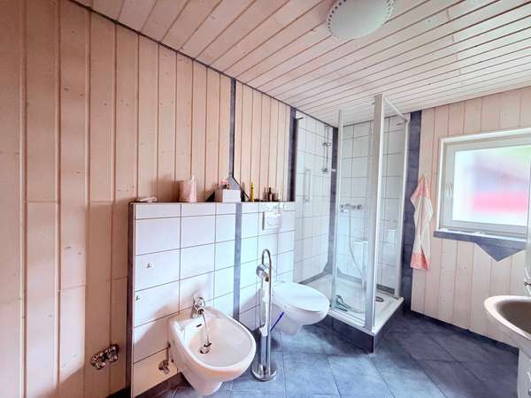 Haus2_Badezimmer2_1.OG
