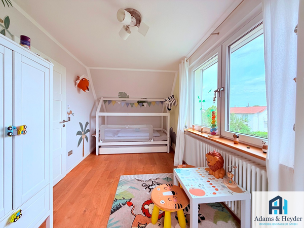 Kinderzimmer 1 Bild 2