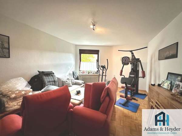 Schlafzimmer 2, EG
