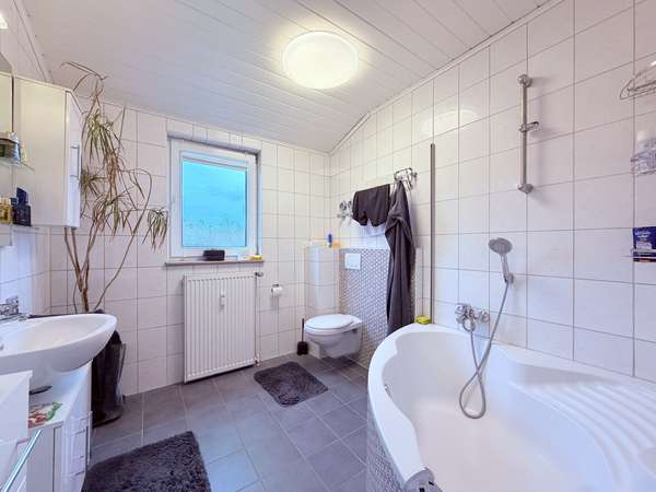 Badezimmer, DG
