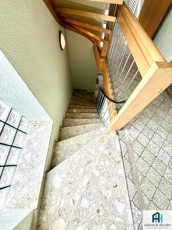 Treppenhaus UG_EG