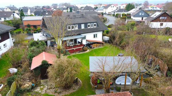 Garten mit Haus