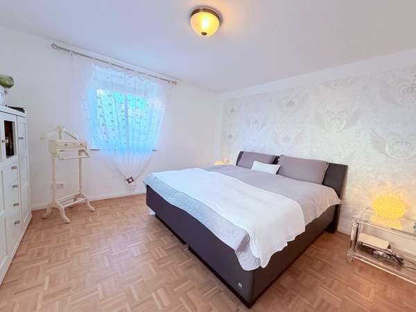 Schlafzimmer EG