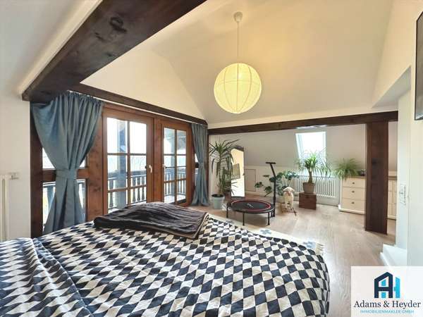 Schlafzimmer Bild 1