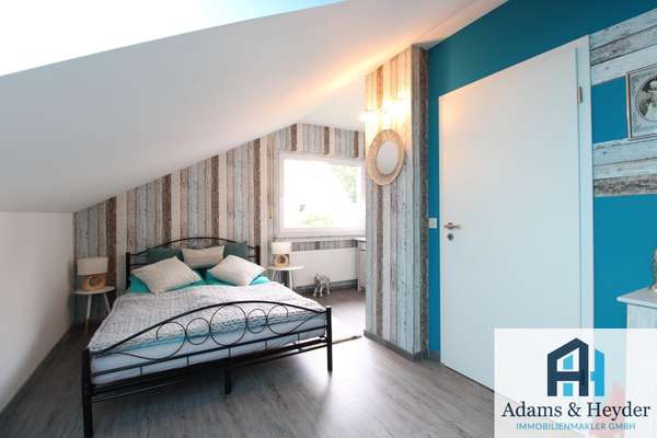 Schlafzimmer 2, Bild 1