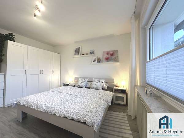Schlafzimmer, Bild 2