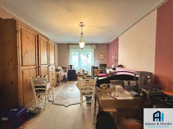 Schlafzimmer 2