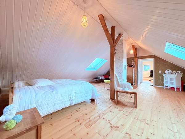 Schlafzimmer DG