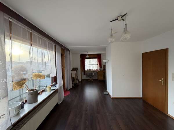 Wohnzimmer, 1.OG, Bild 2