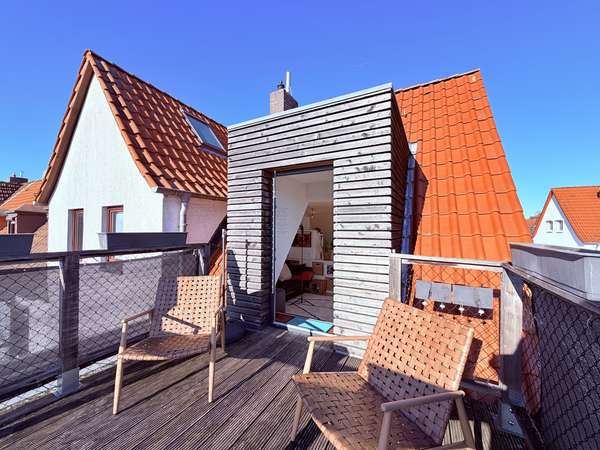 sonnige Terrasse, Bild 3