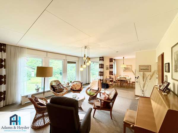 Wohnzimmer (EG) Bild 2