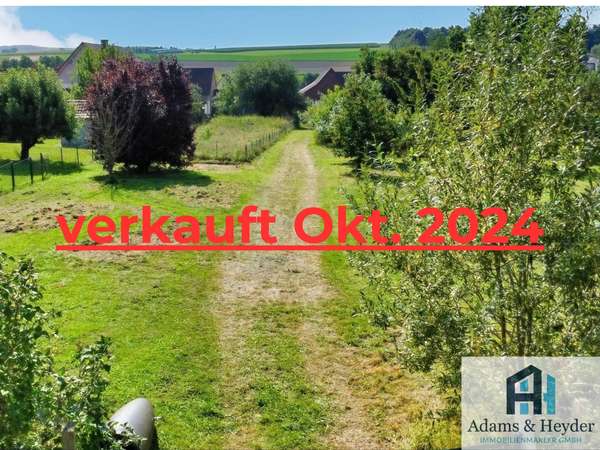 Sonniges, sehr ruhig gelegenes Baugrundstück in Hofgeismar-Hombressen