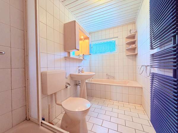 Badezimmer 1, EG