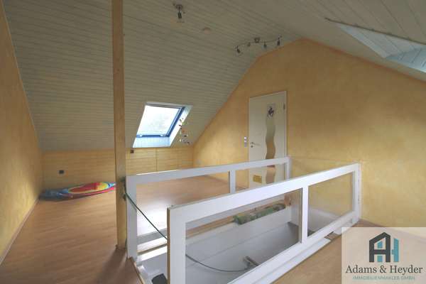Spielezimmer