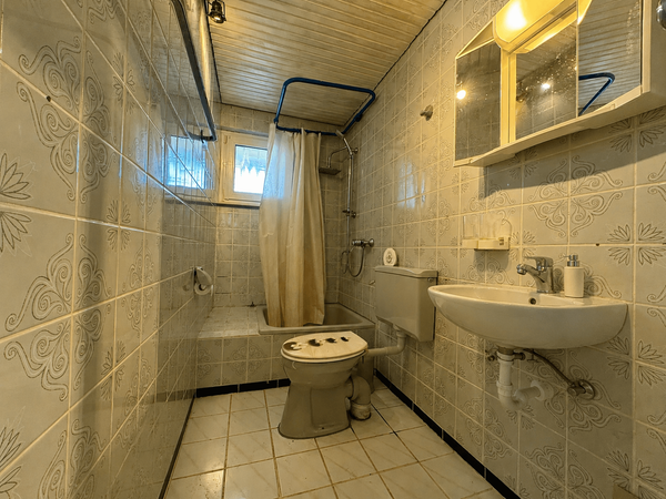 Badezimmer ELW KG