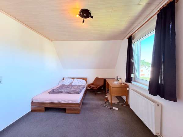 Schlafzimmer 4, OG, Bild 1