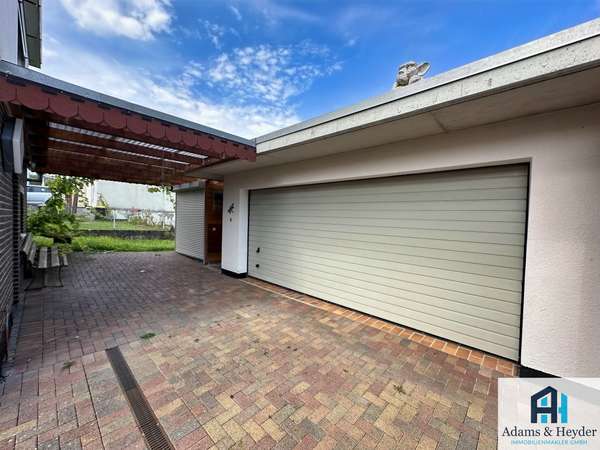 Doppelgarage & Carport