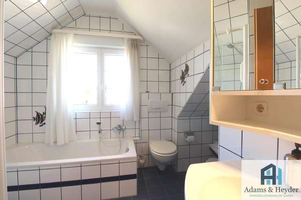 Badezimmer OG, Bild1