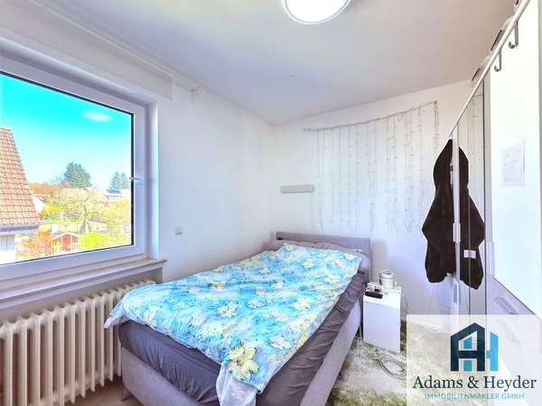 Schlafzimmer, 1.OG