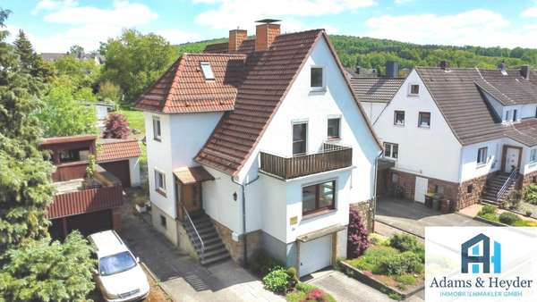 Straßenansicht des Hauses