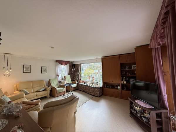 Wohnzimmer Hinterhaus Bild 1